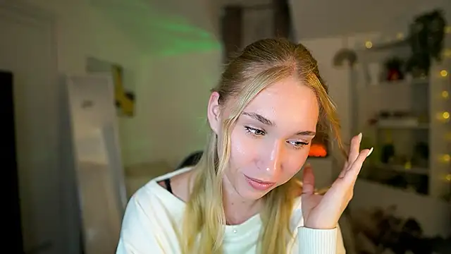 MilaBunny2000 online show from January 2026 11:49:01 AM