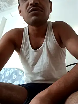 HotteboyShubh online show from February 2026 04:25:01 AM