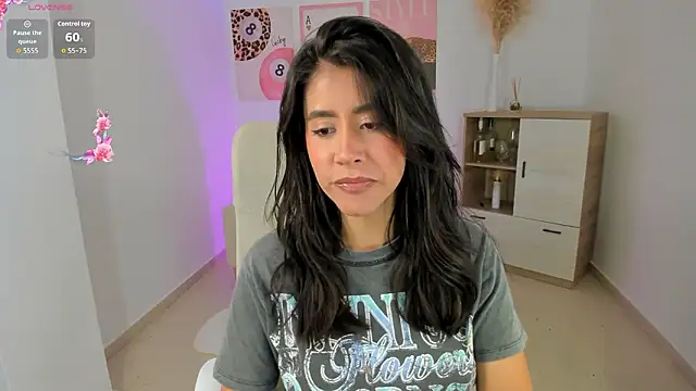 Sussan Monroe online show from February 2026 02:16:02 PM