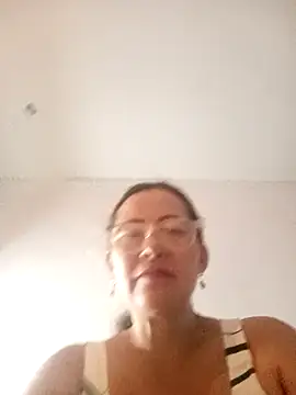 Salome 69 online show from April 2026 01:36:02 PM