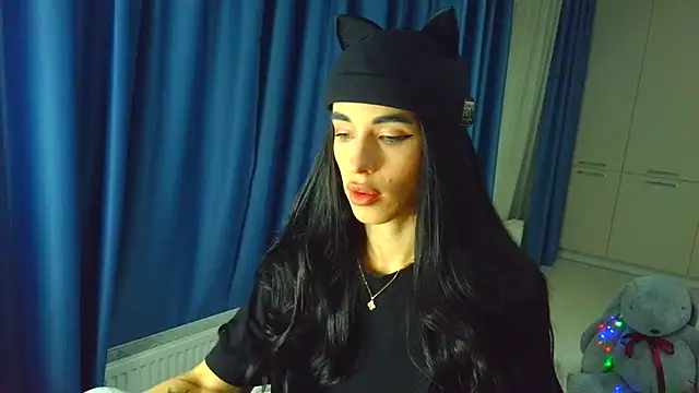 Vlada Elfie online show from February 2026 04:19:02 PM