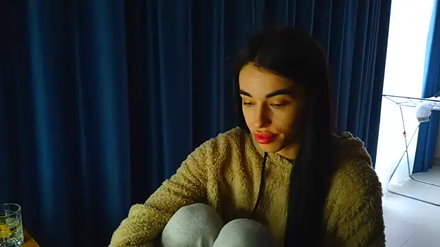 Vlada Elfie online show from April 2026 06:04:02 AM