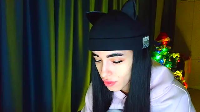 Vlada Elfie online show from January 2026 06:00:02 PM