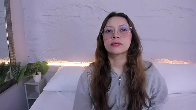 lanna 18  online show from March 2026 11:47:02 AM