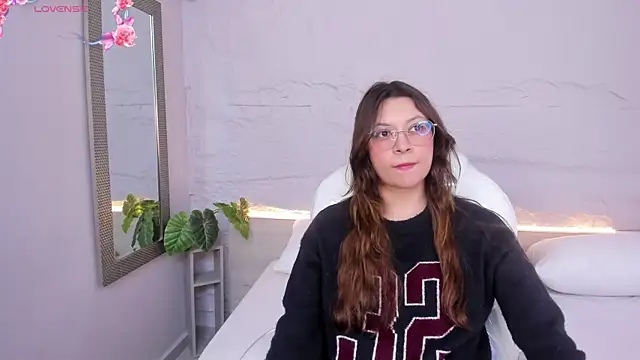 lanna 18  online show from May 2026 11:57:01 AM