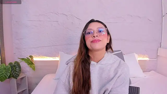 lanna 18  online show from February 2026 11:55:02 AM