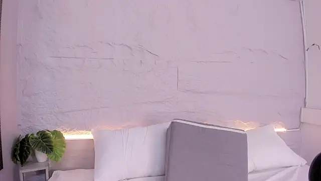 lanna 18  online show from March 2026 11:47:01 AM