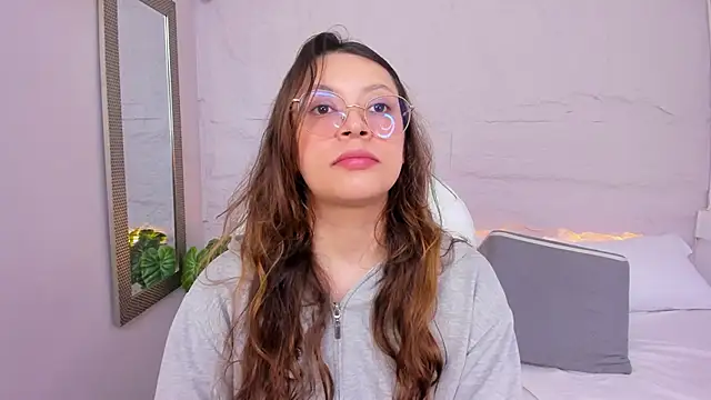 lanna 18  online show from June 2026 12:00:02 PM