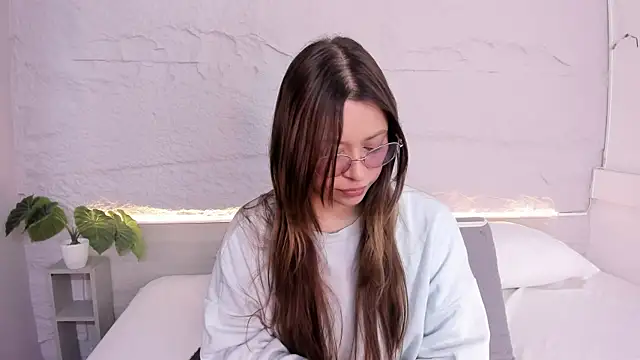 lanna 18  online show from March 2026 11:53:02 AM