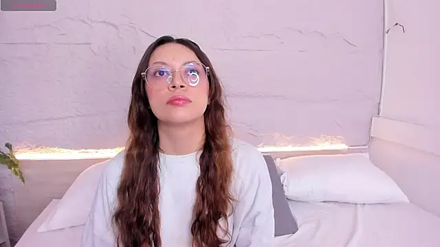 lanna 18  online show from February 2026 11:54:01 AM