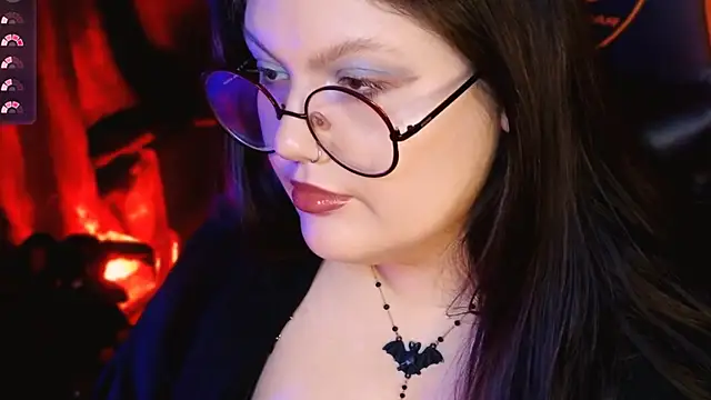 PixelMiss online show from April 2026 02:45:02 PM