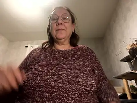 xmyriamx online show from January 2026 08:47:01 PM