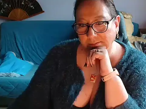 xmyriamx online show from April 2026 07:59:01 AM