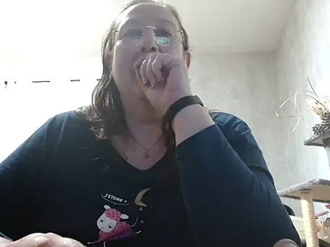 xmyriamx online show from February 2026 08:19:02 PM