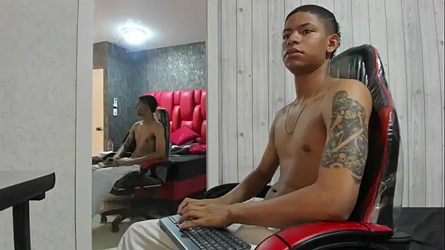  erick j online show from March 2026 07:59:02 PM