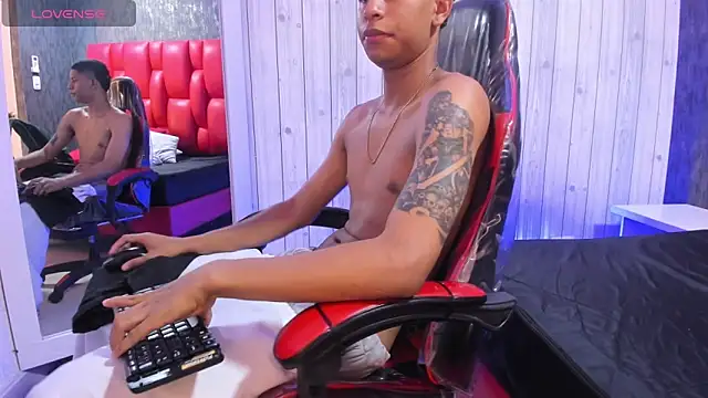  erick j online show from March 2026 08:25:02 PM