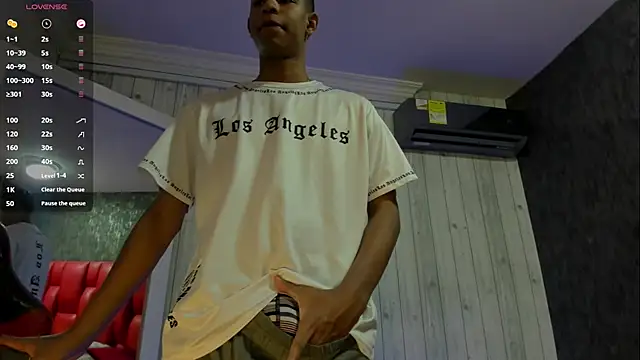  erick j online show from March 2026 07:59:01 PM