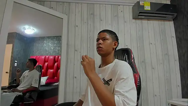  erick j online show from March 2026 08:08:02 PM