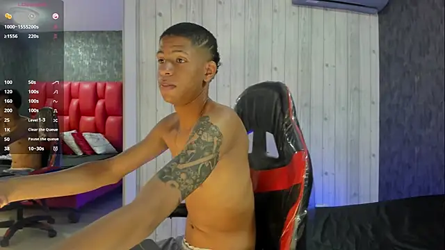 Snapshot of _erick_j chatting on February 2026 08:17:02 PM erick j online show from February 2026 08:17:02 PM