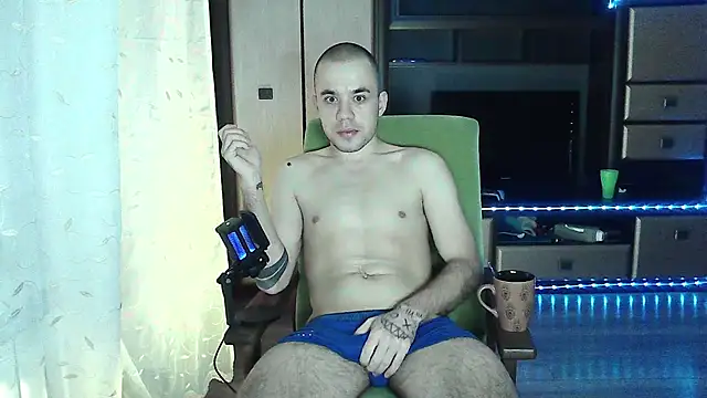 Snapshot of TvoY_bOy1 chatting on February 2026 10:21:01 PM TvoY bOy1 online show from February 2026 10:21:01 PM