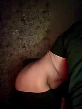 Snapshot of TvoY_bOy1 chatting on January 2026 10:35:01 PM TvoY bOy1 online show from January 2026 10:35:01 PM