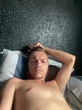 looirinho online show from February 2026 04:15:01 PM