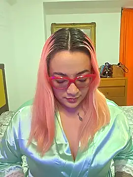 Nova-Satela online show from February 2026 06:05:01 PM