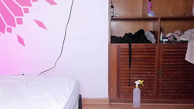 miiaa m1 online show from April 2026 07:10:02 PM