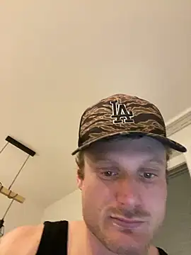 Snapshot of Fitlover1994 chatting on February 2026 05:09:01 PM Fitlover1994 online show from February 2026 05:09:01 PM