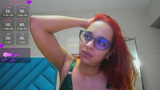 Snapshot of anna_taylor_ chatting on February 2026 08:27:01 PM anna taylor online show from February 2026 08:27:01 PM