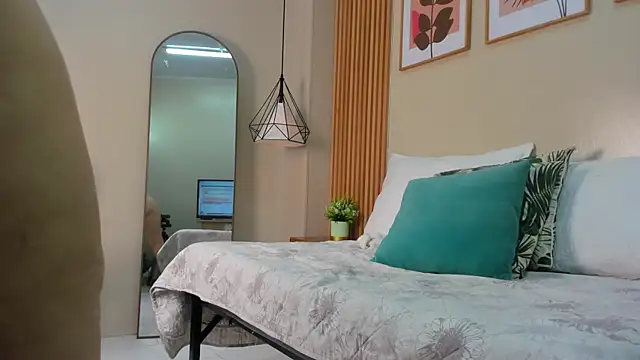 Snapshot of Dalila_Najjar_ chatting on January 2026 02:21:01 PM Dalila Najjar online show from January 2026 02:21:01 PM