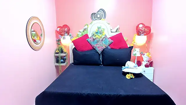 Dalila Najjar  online show from May 2026 02:28:02 PM