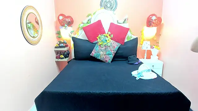 Dalila Najjar  online show from May 2026 02:26:02 PM