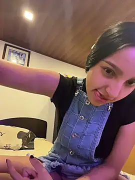 Eve Ritz online show from April 2026 04:52:01 AM