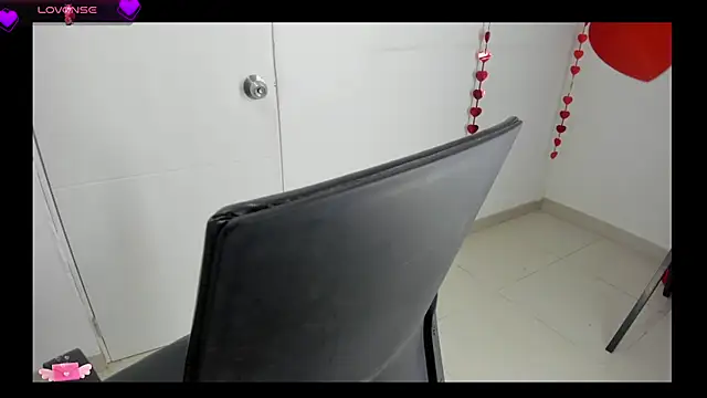 Jessica Beltrann online show from February 2026 07:58:01 PM