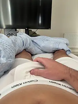 hrnylad 55 online show from April 2026 10:18:02 AM