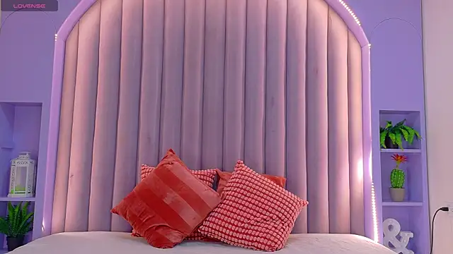 AmberStonne   online show from April 2026 02:46:01 AM