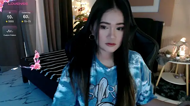 simplykhate online show from May 2026 03:27:02 AM