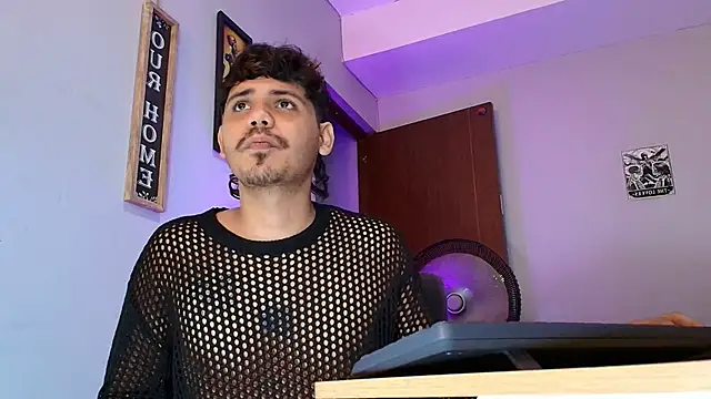 Snapshot of cum_park1 chatting on April 2026 04:48:02 AM cum park1 online show from April 2026 04:48:02 AM