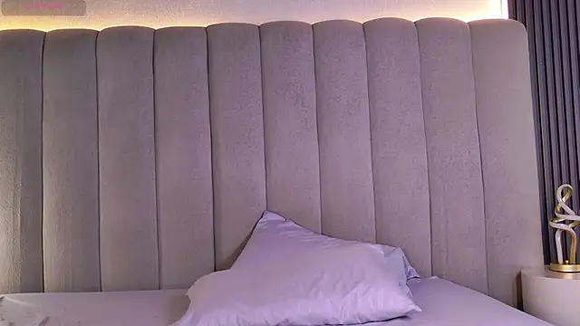 Kimi Hotdrip online show from January 2026 05:12:02 AM