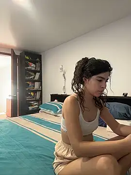 dani bela online show from May 2026 10:29:01 PM