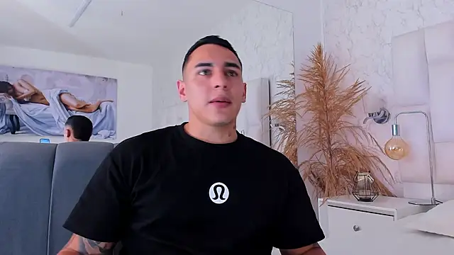 MassimoCo  online show from February 2026 10:53:01 PM