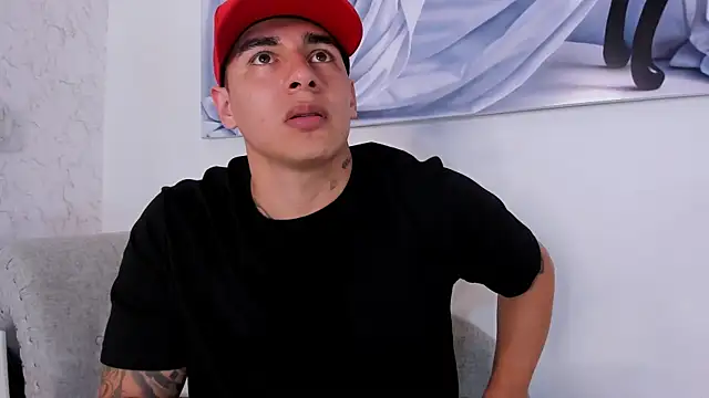 MassimoCo  online show from February 2026 10:51:02 PM