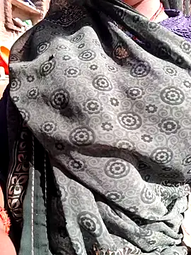 Queen chayna online show from April 2026 04:03:01 AM