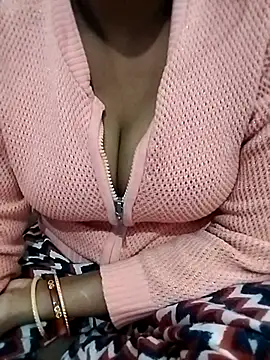 Lovely-Julie online show from January 2026 05:36:02 AM