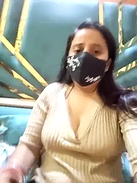 couple fun  online show from April 2026 09:32:02 PM