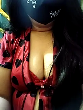 couple fun  online show from February 2026 11:48:01 PM