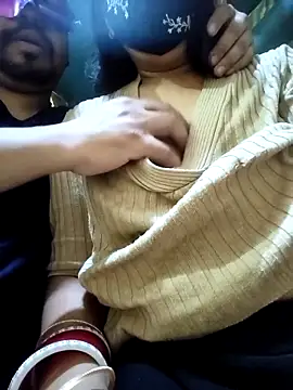 couple fun  online show from April 2026 01:20:02 AM