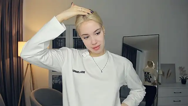 beauty cutiepie online show from January 2026 07:58:01 AM