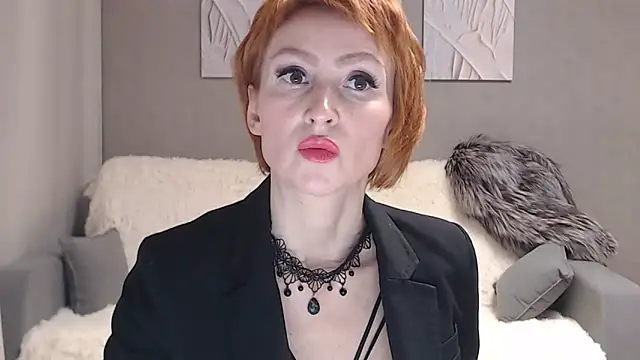 Miss RedFoxy online show from March 2026 03:48:01 AM